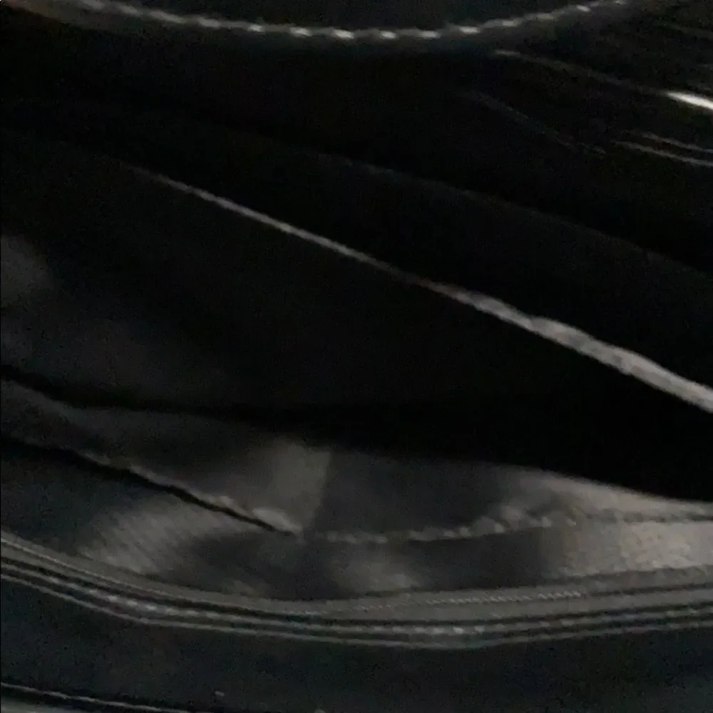 Mcklein Carry on shoulder laptop bag in like new